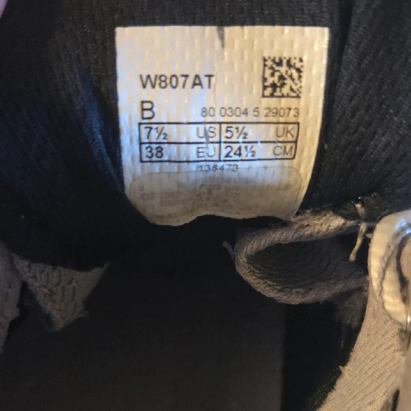 New Balance 807 Gray and Black Athletic Shoes - Picture 4 of 8